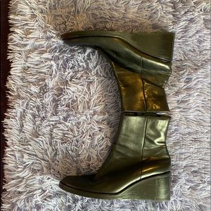 **FINAL PRICE** Donald J Pliner Brooky Boot